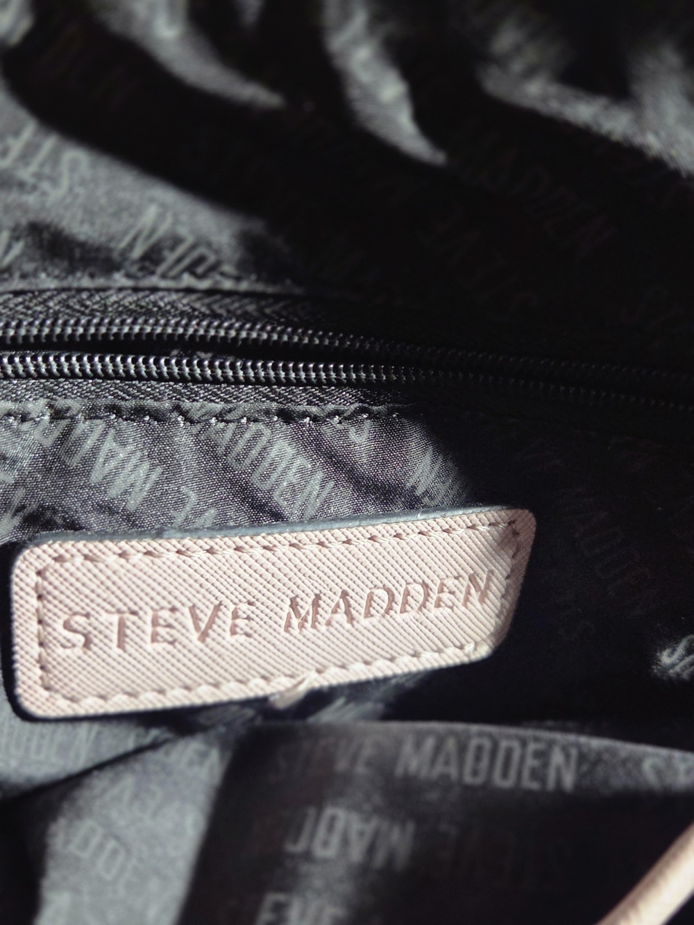 Steve Madden Pale Pink Dome Crossbody Bag - Picture 3 of 4